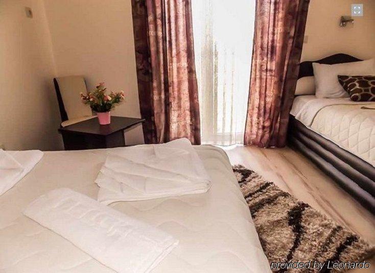 Guesthouse Vila Dnd Niska Banja Εξωτερικό φωτογραφία